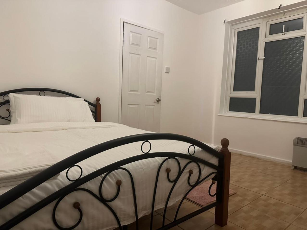 Tran Uk Homestay لندن المظهر الخارجي الصورة